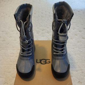 Kid ugg boots. K Butte ll CWR UGG.